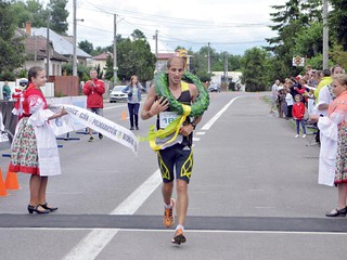 Tibor Sahajda. Na trati Košice-Seňa zvíťazil.