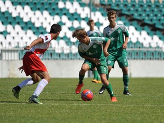 Slovensko-španielsky súboj v kategórii U15. Duel Tatrana Prešov s Huescou patril k vrcholom turnaja.