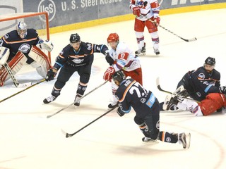 Vo Zvolene sa dvakrát strelecky presadil. Ladislav Nagy (s pukom) prispel k výhre v prípravnom dueli.