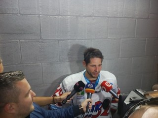 Hrdina hostí. Exkošičan G. Spilar.