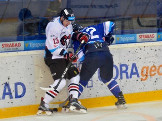 Alexander Ignatov (v modrom).