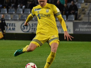 Jakub Grič. Verí, že tri body dnes zostanú doma.