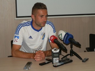 Hrajúci kormidelník popradského tímu a bývalý reprezentant Stanislav Šesták.