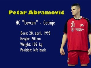 Prešovskému Abramovičovi je futbal blízky, ale s majiteľom FC Chelsea je len menovec