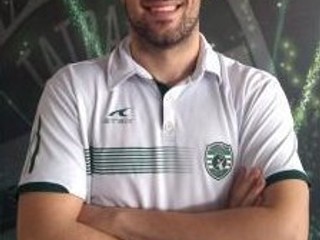 Ante Babič. Hra na nezvyklom poste ho zjavne bavila.