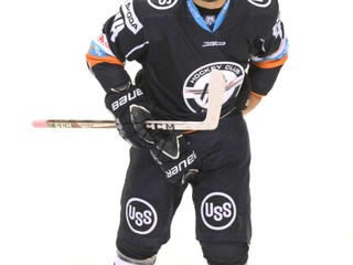 Gabriel Spilar už odohral v extralige 800 zápasov.