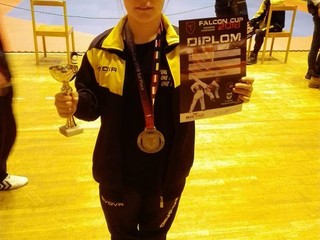 Laura Onderčinová.