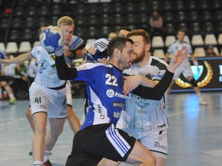 Prešovskí hádzanári doma poľahky zdolali Šaľu