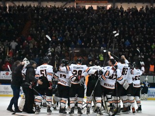 Oslava Michalovčanov po postupe.