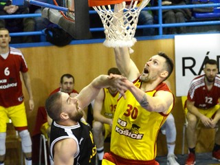 Doma chcú podať úplne iný výkon ako u súpera.