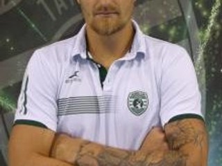 O. Rábek po zranení naberá streleckú formu.