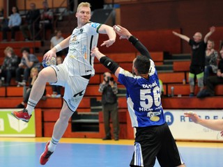 Prešov (s loptou Kasal) sa so Šaľou nemaznal.