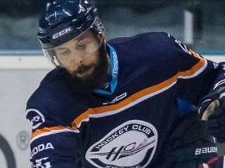 Obranca Martin Bača nepokračuje v letnej príprave oceliarov