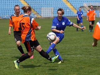 Košičanka Vašková pri streľbe.