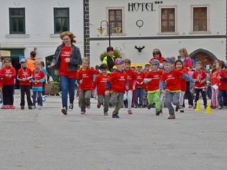 Beh olympijského dňa si rožňavské deti užili