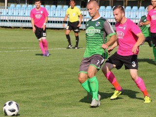Pavol Cicman sa strelecky presadil aj cez víkend v Bardejovskej Novej Vsi. Šarišské Michaľany vyhrali presvedčivo 5:0 a vyšvihli sa na čelo tretej ligy.