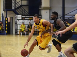 Vučičevič uspel na skúške a zostáva v Iskre Svit