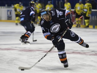 Gabriel Spilar už odohral v extralige 800 zápasov.