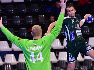 Tomáš Číp zápas s Topoľčanmi nedokončil pre zranenie.