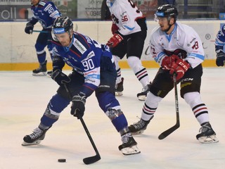 Popradským hrdinom v Nových Zámkoch sa stal Lukáš Paukovček (vľavo).