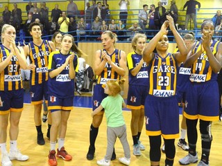 Úspešný tím Good Angels sa v roku 2018 stal minulosťou. Nahradila ho nová krv Young Angels a zdá sa, že vykročili správnou nohou.