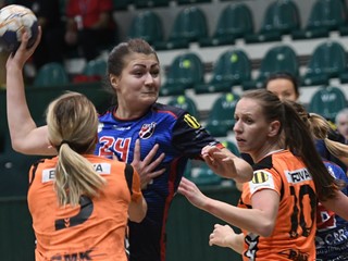 Viktória Vencuriková nastúpila so sebazaprením.