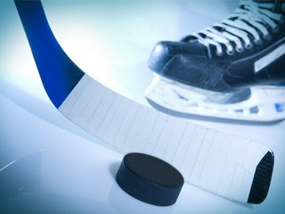 O víťazovi prvej hokejovej ligy rozhodne až siedmy zápas v Michalovciach