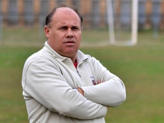 Jána Gajdoščíka čaká vo Veľkých Revištiach boj o záchranu v tretej lige.