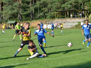  Zo zápasu Krh. Podhradie - Sobrance v jesennej časti.