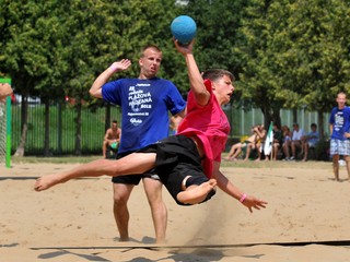 Plážová hádzaná sa v Prešove teší obľube.