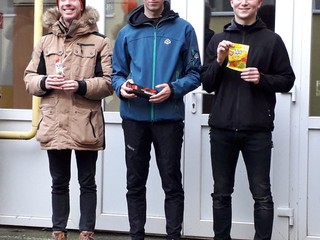 Zľava druhý Sláma, víťazný Mušinský a tretí Franko.