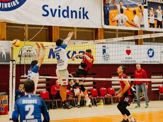 Svidník a Prievidza sa poznajú z ligy. Teraz si to medzi sebou rozdajú vo finále pohára.