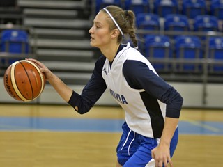 Michaela Balážová si reprezentačné sústredenie v Piešťanoch užíva.