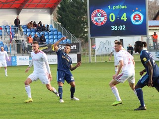 Káder bardejovských futbalistov sa postupne formuje.