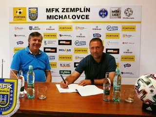 Michalovce predĺžili zmluvu s trénerom Majorošom