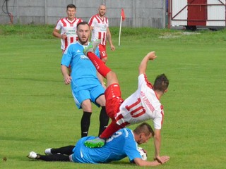 Na Spiši sa po dlhom čase hral futbal. V Harichovciach bol sviatok, hostili Spišské Podhradie.
