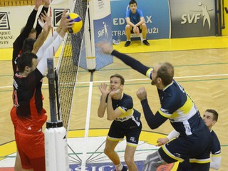 M. Sopko ml. (vpravo) popri práci a dcérke veľa času na individuálny tréning nemal.