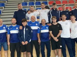 Zápasníci ZK Košice 1904 na majstrovstvách Slovenska v Snine.