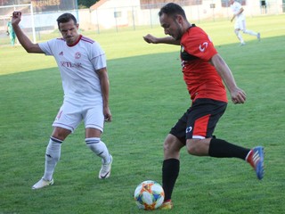 Marko Lukáč (vľavo) má pestrý futbalový životopis.