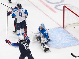 Kanada deklasovala Rusko, vo finále MSJ si zahrá proti USA