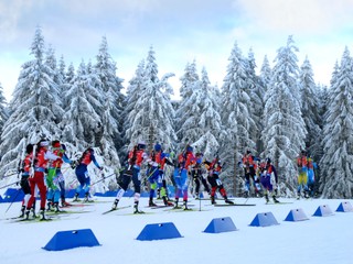 Mix dvojíc Svetového pohára v biatlone v nemeckom Oberhofe.