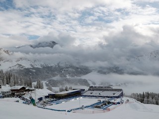 Pohľad do cieľa po zrušení pretekov alpskej kombinácie žien na svetovom šampionáte v alpskom lyžovaní v Cortine d'Ampezzo v pondelok 8. februára 2021.