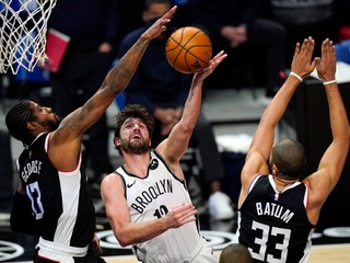 Momentka zo zápasu Brooklyn Nets - Los Angeles.