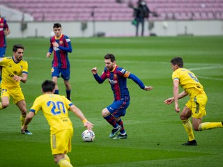 Lionel Messi v zápase Barcelona - Cádiz.