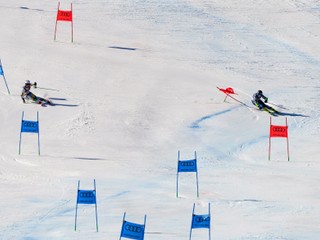 Paralelný obrovský slalom, ilustračná fotografia.