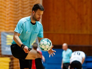 Po chybe uvažoval o konci kariéry. Slovák je medzinárodným rozhodcom UEFA