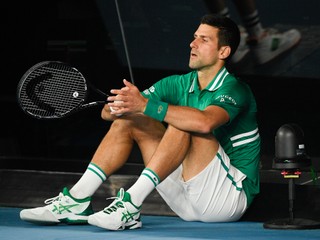 Srbský tenista Novak Djokovič počas Australian Open 2021.