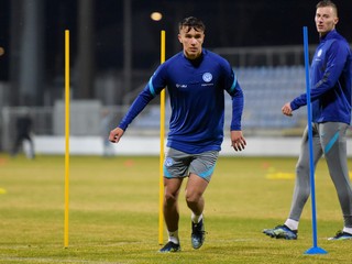 Dávid Strelec na tréningu slovenskej futbalovej reprezentácie.