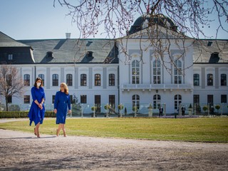 Prezidentka SR Zuzana Čaputová a slovenská lyžiarka Petra Vlhová.