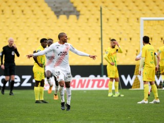 Armand Lauriente po góle zo 40-tich metrov.